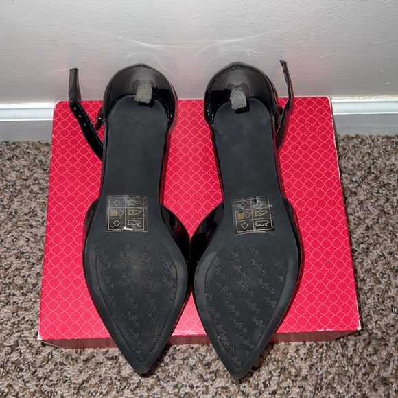 Black pointed heels - Picture 5 of 6